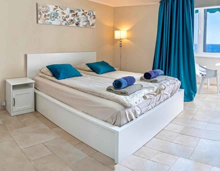 First Line Ocean View Apartment Puerto de Santiago (Tenerife)